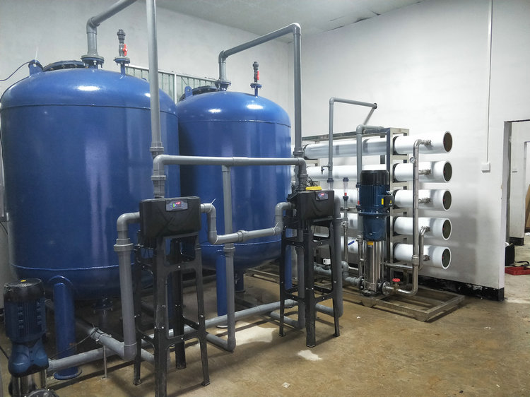 揭秘反滲透純水機出來的水能長期喝嗎？