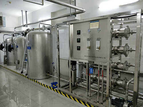 為什么餐飲行業都要選擇直飲水設備呢？