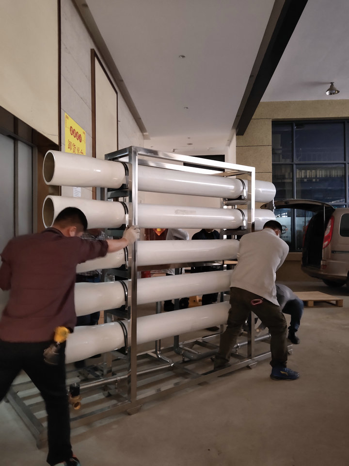 10噸超純水設備 10噸超純水設備